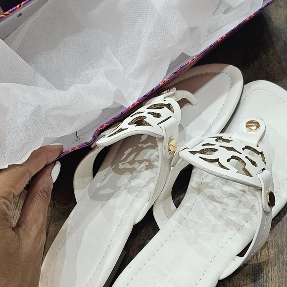 Tory burch flats - Picture 4 of 5